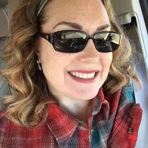 Meet your Posher, Lynn